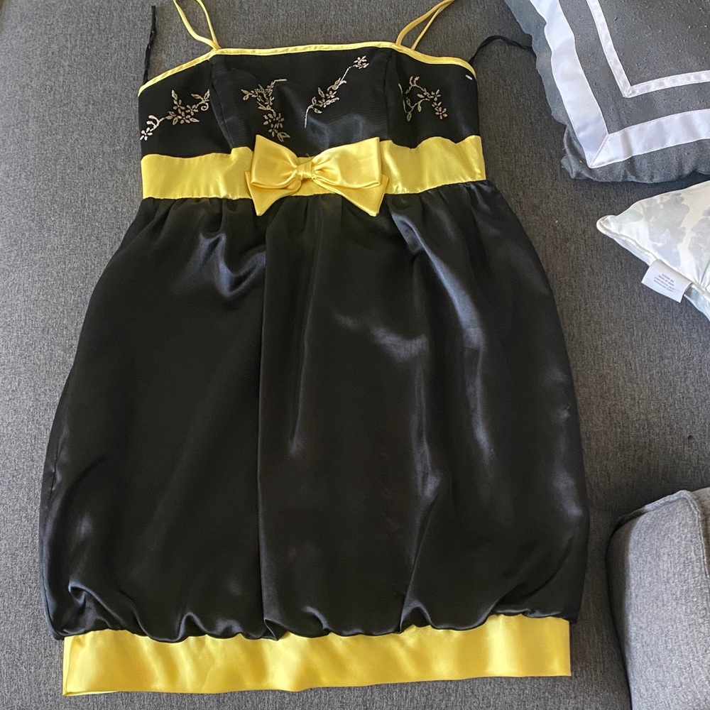 Aspeed Kids Formal Dress in Black and Gold